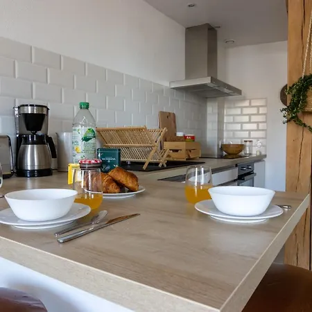 Duplex Centre, Refait A Neuf, A Proximite Du Chateau *