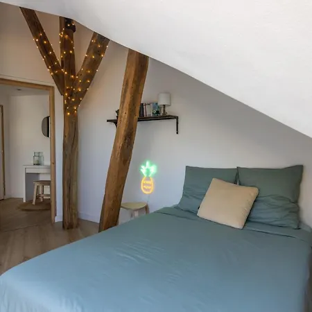 Duplex Centre, Refait A Neuf, A Proximite Du Chateau