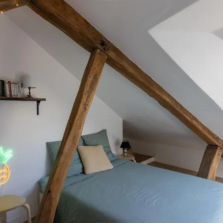 Duplex Centre, Refait A Neuf, A Proximite Du Chateau *