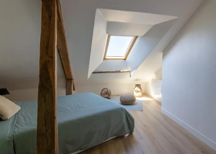 Appartement Duplex Centre, Refait A Neuf, A Proximite Du Chateau Saumur