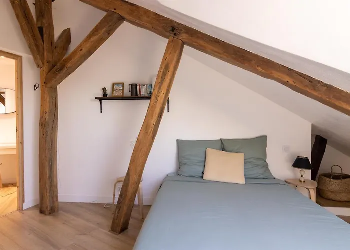 Apartment Duplex Centre, Refait A Neuf, A Proximite Du Chateau